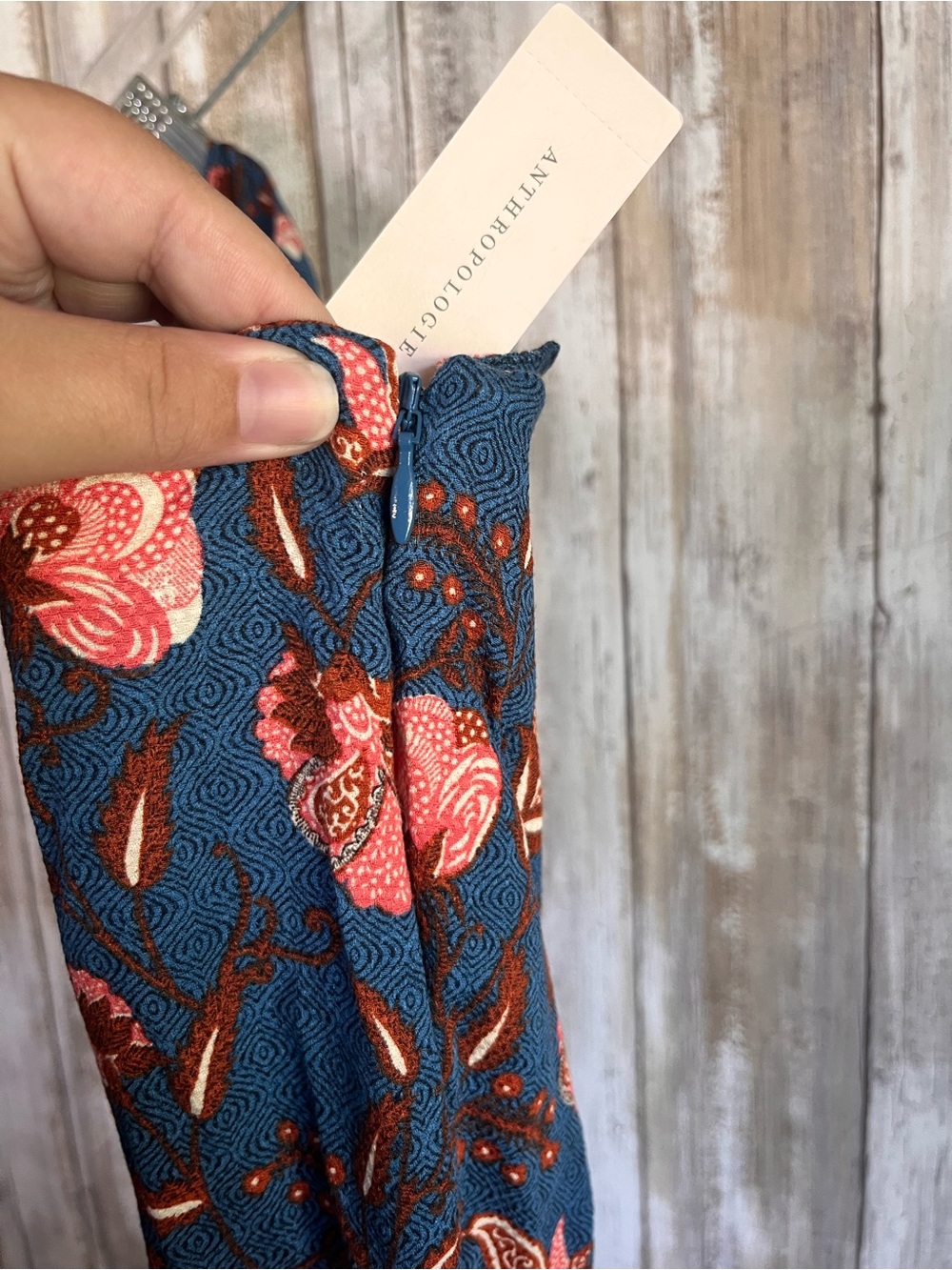 Anthropologie Drapey Floral Flare Bell Bottom Pants Blue Size 0 NWT - Picture 7 of 7